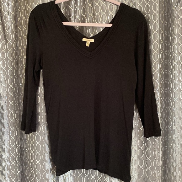 Bordeaux Anthropologie Soft & Stretchy V Neck 3/4 Sleeve Black Top Size XS/TP - Picture 2 of 6